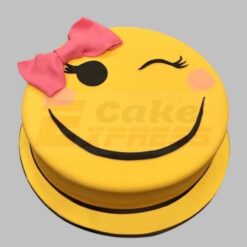 Adorable Smiley Fondant Cake