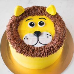 Lion Face Fondant Cake