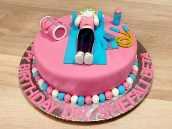 fitness-female-birthday-cake