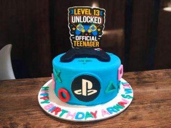 official-teen-gamer-celebration-cake