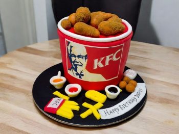 fried-chicken-kfc-theme-cake