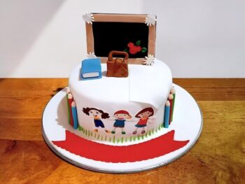 back-to-school-kids-theme-cake